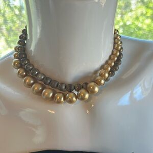 Pearl choker double stranded